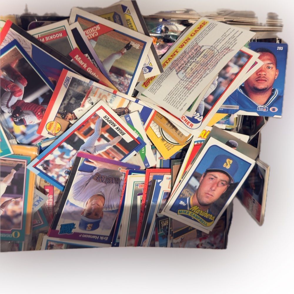 Vintage Retro Bundle Lot of 200 Trading Cards Collectible Sports Cards. - Picture 8 of 9